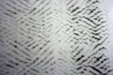 A4 kağıdından beyaz ofis kağıtları, üzerine lazer yazıcı basılmış - grafiklerin, dokunun, yapının, şekillerin, geçmişlerin alışılmadık çizimleri.