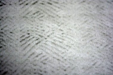 Lazer yazıcı tarafından yapılan siyah desenli temiz beyaz kağıda alışılmadık bir çizim. Grafikler, alışılmadık çizimler, doku, semboller, kancalar, kareler.