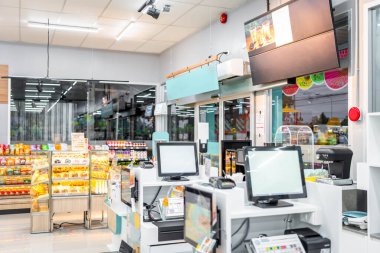 Süpermarket ya da hipermarket alışveriş ve aileyi rahatlatmak için popüler bir yerdir..