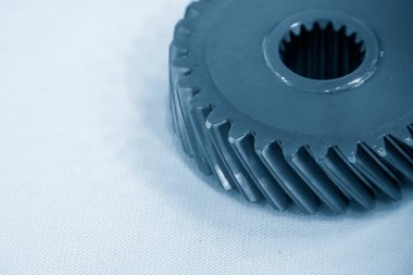 Gezegen ekipmanlarının yakın çekim görüntüleri. Otomotiv iletim sisteminin parçalarının soyut görüntüsü.