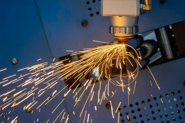 Fiber Laser Cutting Machine Cutting Machine Cut Stainless Steel Tube — Zdjęcie stockowe