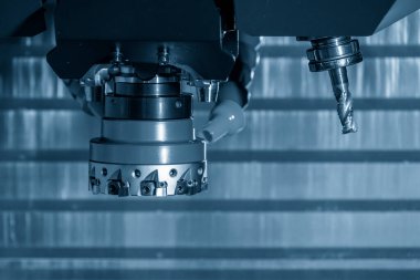 Makine merkezinin alet dergisindeki indekslenebilir araç. CNC değirmen makinesindeki otomatik geçiş ücreti, ATC işletim konsepti.