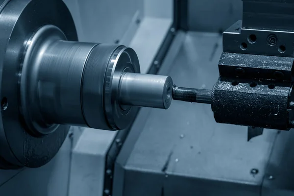 Cnc Lathe Machine Boring Cutting Metal Shaft Parts Technology Metal — ストック写真