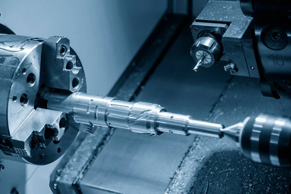 Cnc Lathe Machine Slot Cutting Metal Shaft Parts Milling Spindle — Stock Photo, Image