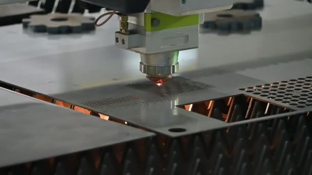 Machine Découpe Laser Fibre Coupé Plaque Métallique Procédé Fabrication Tôles — Video