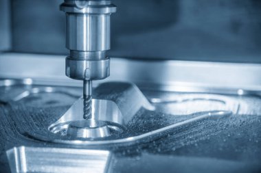 CNC Değirmen Makinesi, matbaayı kesiyor. Boğa burunlu değirmen aletinden ölüyor. Kalıplar, sert top değirmeni ile makine merkeziyle kesme işlemi yapıyor.