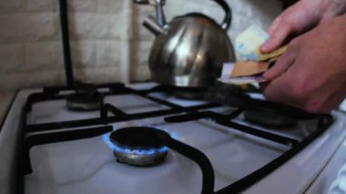 Fiyat artışında hayatta kalmak: ev giderlerini kapalı alanda balık gözüyle yönetmek