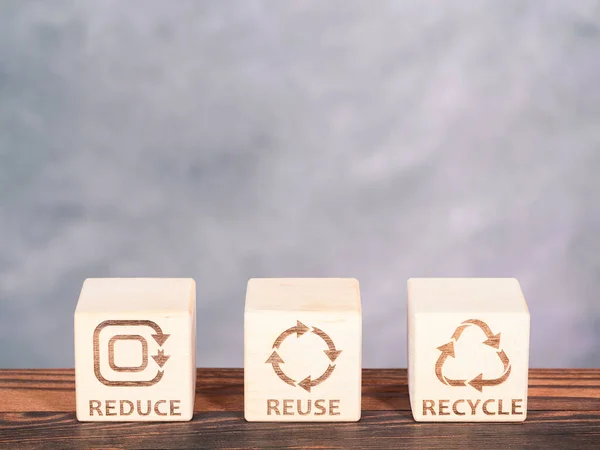 Symbole Reduzieren Wiederverwenden Und Recyceln Als Geschäftskonzept Zur Ressourcenschonung — Stockfoto