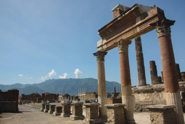 Pompei şehrinin antik kalıntıları (Scavi di Pompei), Napoli, İtalya