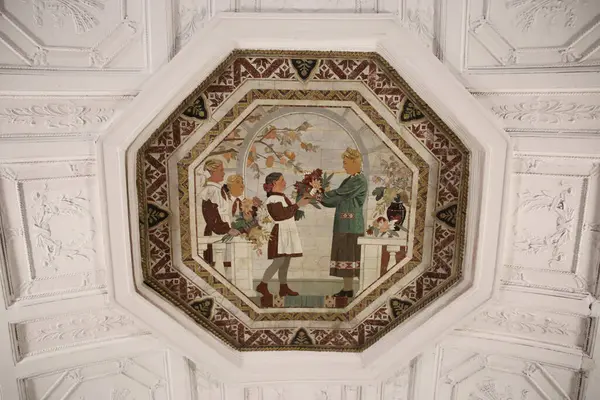 Moskova, Rusya - Komsomolskaya Metro İstasyonu Mozaiği