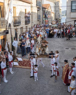 Vilagarcia de Arousa, İspanya. 25 Temmuz 2023. Geleneksel Havari Aziz James Festivali Farsa küçük bir kasabada.