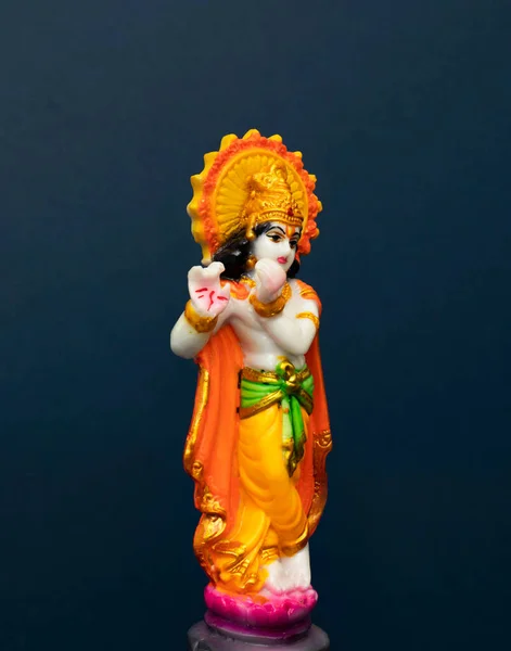 印度教的克里希纳在蓝色背景上的神Shree Krishna 快乐的Janmashtami印地安人Janmashtami节 领主Radha Krishna 领主Shri Krishna的生日 快乐的Krishna Janmashtami 印度的神 — 图库照片