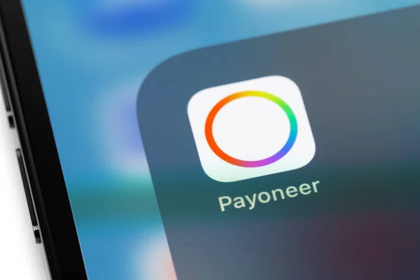 Payoneer Логотип Мобильного Приложения Экране Смартфона Iphone Крупным Планом Payoneer — стоковое фото