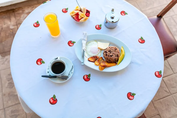 Vista Superior Pequeno Almoço Servido Mesa Café Manhã Tradicional Servido — Fotografia de Stock