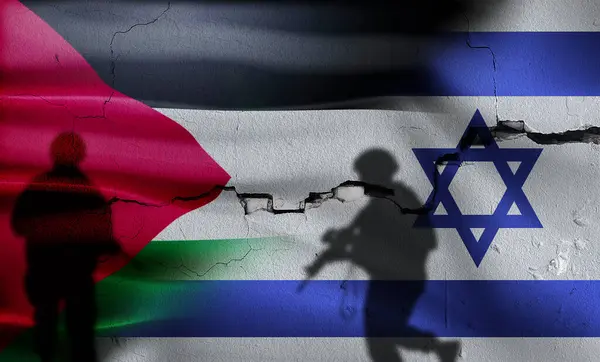 stock image War between Palestine and Israel. Silhouette of soldiers in Palestine vs Israel. Israel vs Palestine flag on cracked wall.