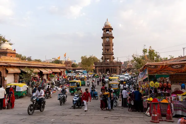 Stock image Jodhpur, India - March 23, 2024: The famous clock tower and people at Sardar Market in the historic city center.