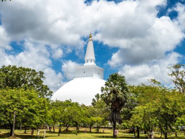 Ruwanwelisaya stupa Anuradhapura, Sri Lanka