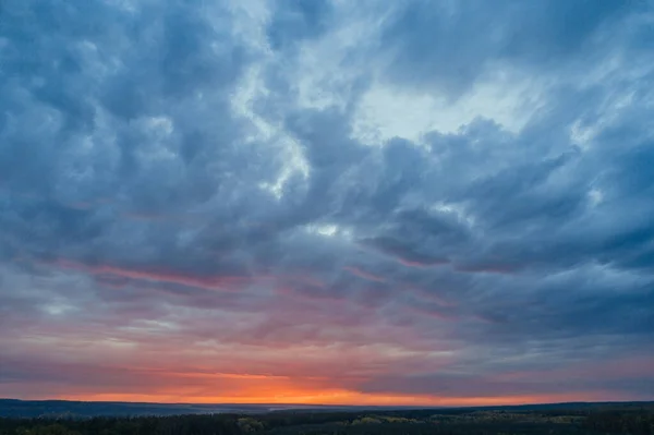 Evening Horizon Sun Sitting Field Aerial Shot Countryside Landscape — Φωτογραφία Αρχείου