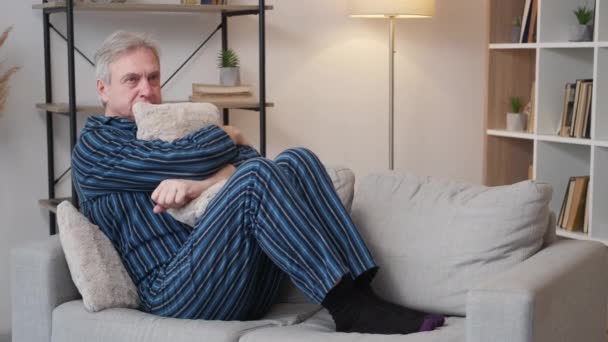 Panic Attack Scared Aged Man Psychology Stress Depressed Elder Male — Stock Video