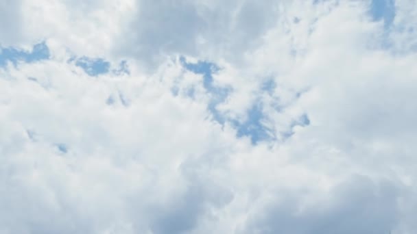 Солнечное Небо Мечтательное Настроение Вид Воздуха Ясное Голубое Небо Белыми — стоковое видео
