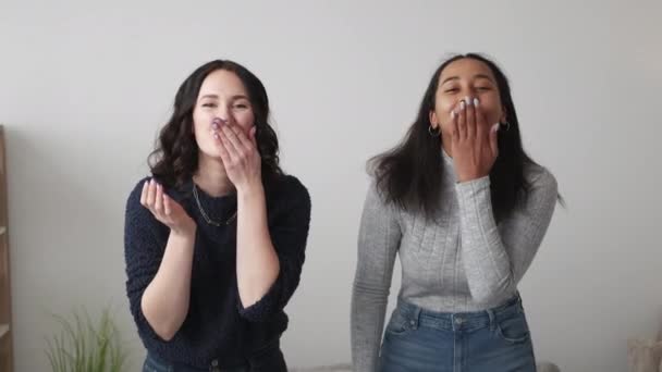 Sending Love Expressive Women Positive Emotion Pretty Happy Female Friends — Stock Video