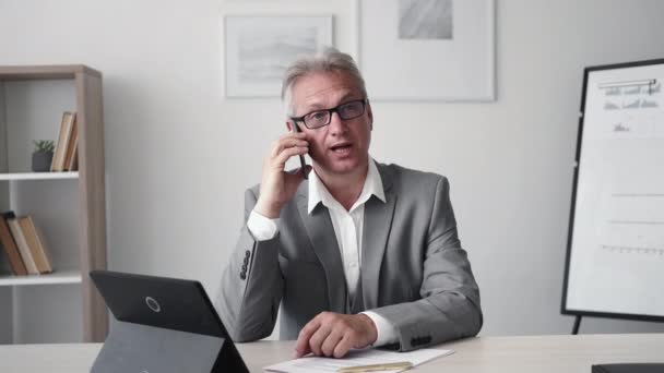 Phone Interview Business Counselling Professional Advice Confident Cheerful Senior Executive — Video