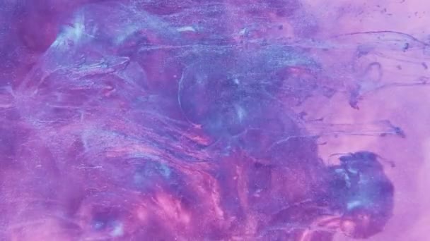 Блискуча Рідина Розбризкує Фарбу Парова Текстура Фіолетовий Синій Неоновий Колір — стокове відео