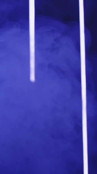 Video Vertical Fum Fundal Ceaţă Iluminare Futuristă Defocalizat Neon Albastru — Videoclip de stoc