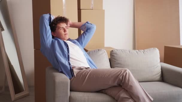 New Home Relaxed Man Moving House Satisfied Guy Enjoying New — Stockvideo