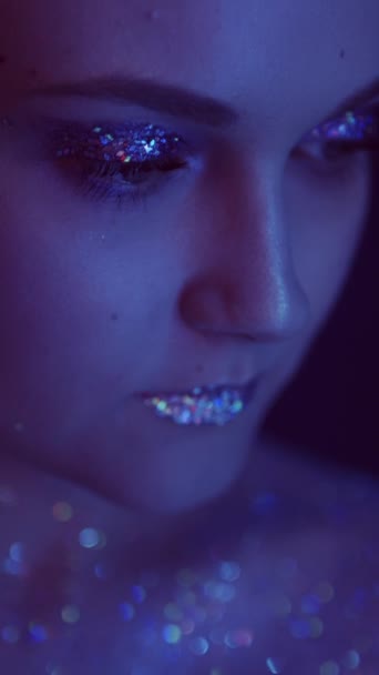 Vertical Video Neon Face Glitter Makeup Glamour Beauty Closeup Portrait — Stock video