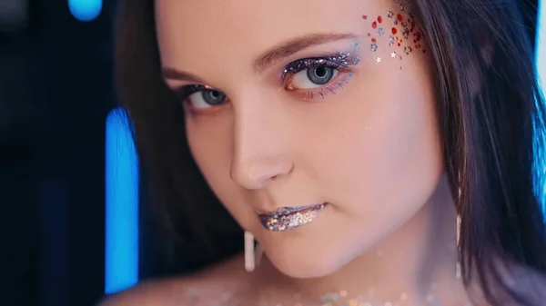 Artistic Makeup Glitter Face Nightclub Look Closeup Glamour Woman Sparkling — Stock fotografie