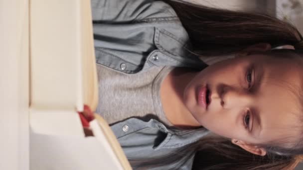 Vertical Video Kid Literature Schoolgirl Study Intelligent Child Hobby Tired — Vídeo de Stock