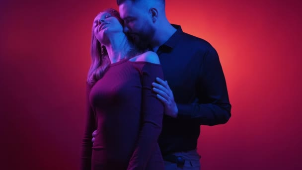 Dancing Couple Romantic Love Neon Light People Sensual Man Woman — Video Stock