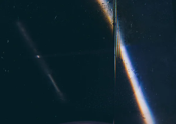 Nasses Glas Verzweifelte Überlagerung Abgenutzter Film Orange Blau Regenbogen Licht — Stockfoto