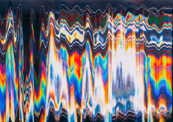グリッチ アート 色の歪み 未来的なノイズテクスチャ 黒の抽象的なイラストの背景にネオンオレンジ色の青緑の波のアーティファクト — ストック写真