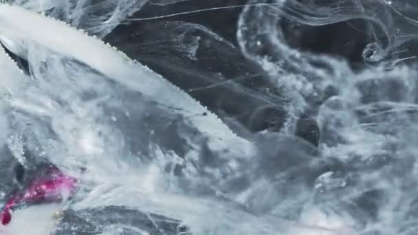 Вертикальне Відео Рідина Розбризкує Малювати Краплю Води Чарівний Туман Срібний — стокове відео