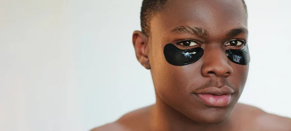 Kollagenpflaster Hautbehandlung Kosmetik Facelift Nahaufnahme Porträt Eines Selbstbewussten Mannes Gesicht — Stockfoto