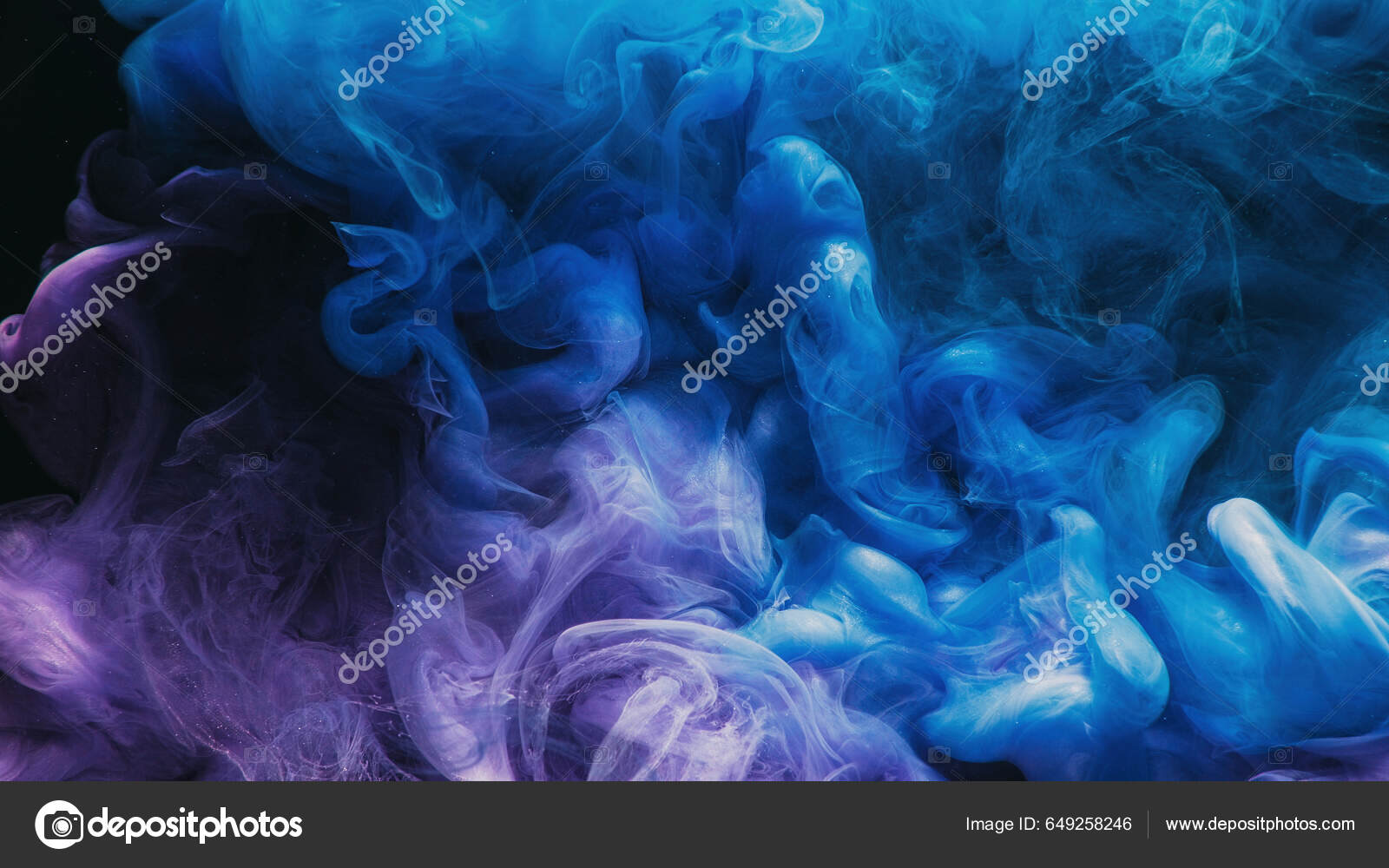 페인트 스프레이 보라색빛나는 광택이 질감검은 배경에 — 스톡 사진 © golubovy #649258246, image size:1600x1000