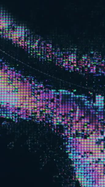 垂直录像 Neon像素 白垩纪的小故障深黑抽象艺术背景下粉色紫色蓝色渐变液晶数字伪影发光脉动运动 — 图库视频影像