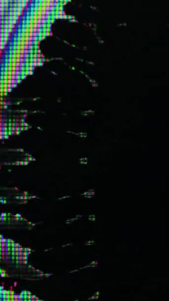 垂直录像 彩虹小故障数字流体 实质性效果 深黑抽象空背景下的蓝色粉红绿色像素发光液体波运动 — 图库视频影像