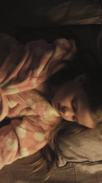 Vertikální Video Čas Jít Spát Dobrou Noc Rodičovská Péče Matka — Stock video