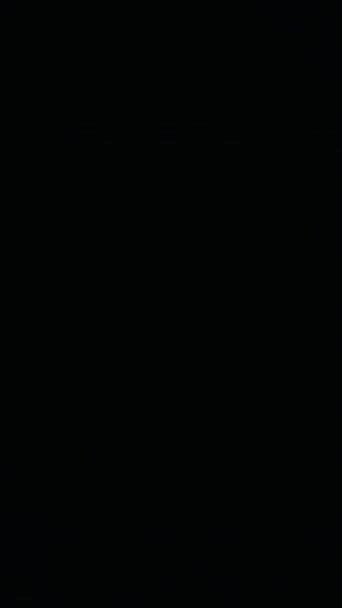 Вертикальное Видео Неоновый Свет Вспышка Флуоресцентное Сияние Ослабленный Фиолетовый Розовый — стоковое видео