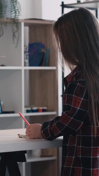 Vertical Video Art School Kids Painting Artistic Lesson Little Girl — Stock Video