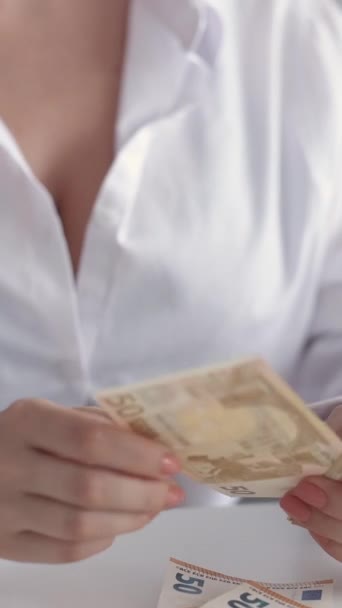 Κάθετο Βίντεο Υπεξαίρεση Χρημάτων Οικονομική Απάτη Κέρδος Απάτης Αγνώριστη Ύπουλη — Αρχείο Βίντεο