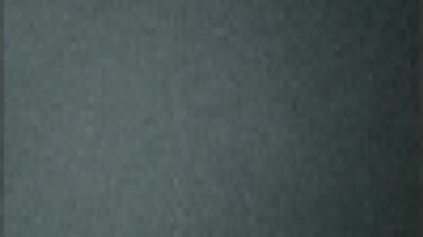 Retro arızalı ses dokusu. Eski film kaplaması. Gerçek VHS tahıl statik titreşim bozulması 35 mm film şeridi klasik etkisi soyut arkaplan.