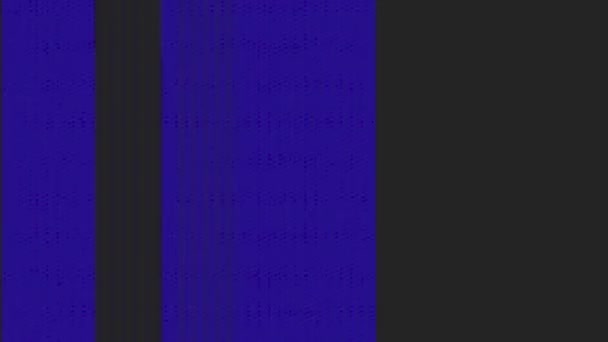 アナロググリッチ静的ノイズ 本物のVhs歪み 青黒の縞模様のテクスチャ人工物暗い抽象的な背景にちらつきの動き — ストック動画
