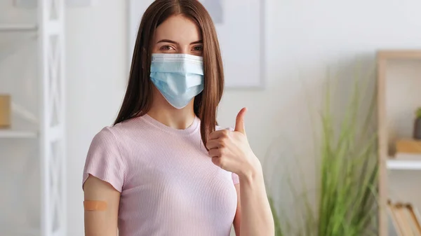 Vaccination Mot Smittsam Influensa Pandemiskt Skydd Friska Kvinna Skyddande Mask — Stockfoto