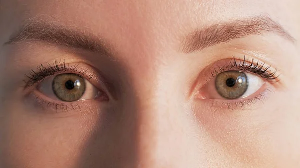 Φροντίδα Ματιών Διόρθωση Όρασης Χειρουργική Λέιζερ Οπτομετρία Οφθαλμολογίας Closeup Πρόσωπο — Φωτογραφία Αρχείου