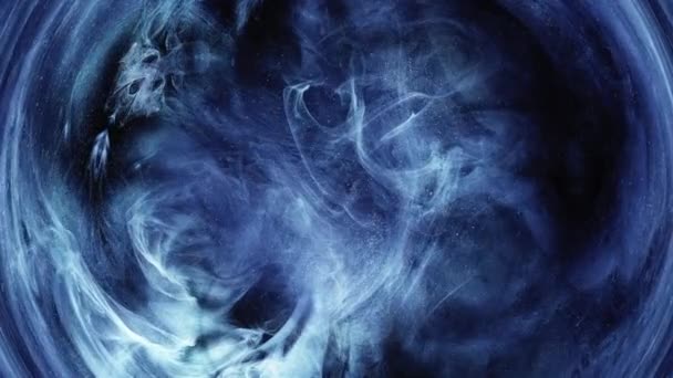 蒸汽涡旋 圆形框架 墨水水 占星术很神秘黑暗抽象开瓶器背景下蓝色蒸汽流动的闪光烟圈涡旋运动 — 图库视频影像