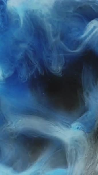 Pionowe Wideo Kolor Dymu Dymnego Krople Wody Atramentowej Struktura Strumienia — Wideo stockowe